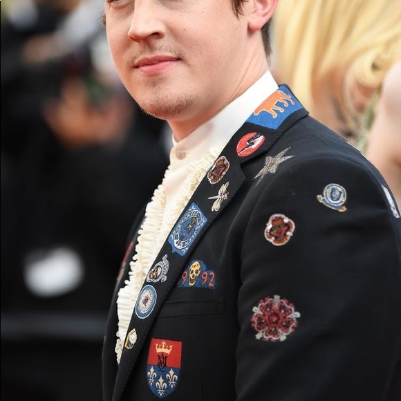 Meet your Posher, Alex - Picture 2 of 5